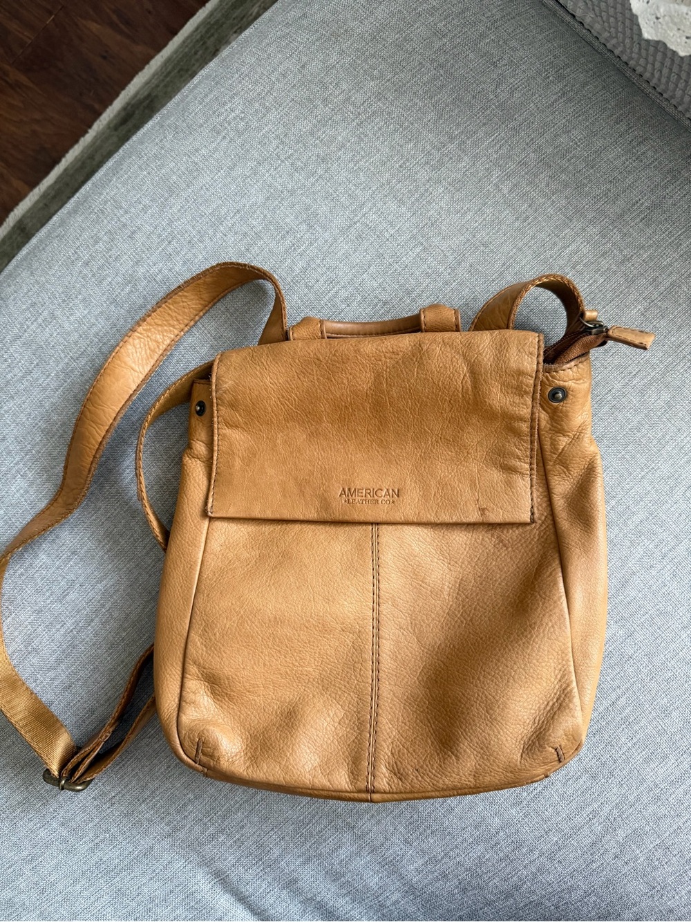 American Leather Co. Tan Leather Bag